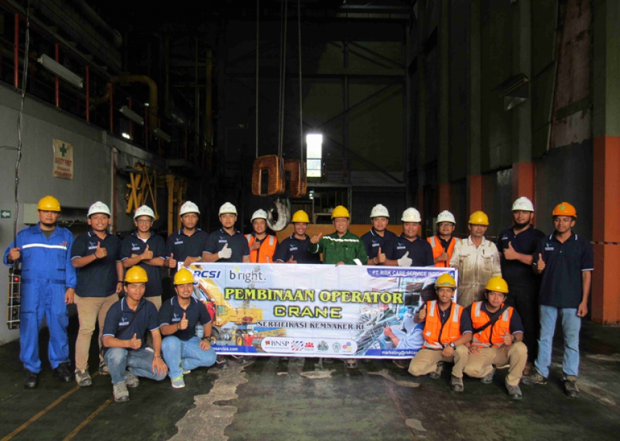Pembinaan Operator Overhead Crane