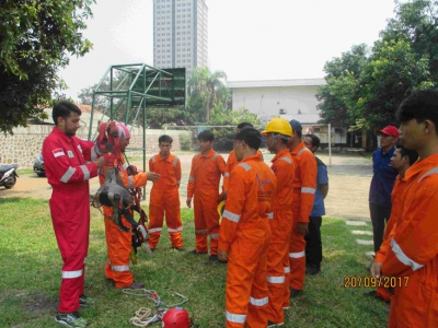 Pembinaan Tenaga Kerja Bangunan Tinggi (TKBT) Tingkat 2